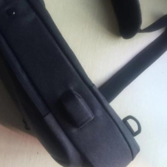 Chest bag men's bag